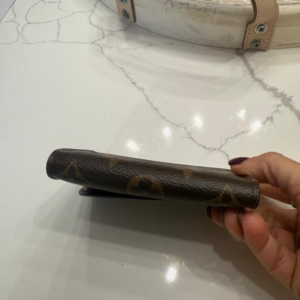 Louis Vuitton Rosalie Coin Purse. - Picture 7 of 9